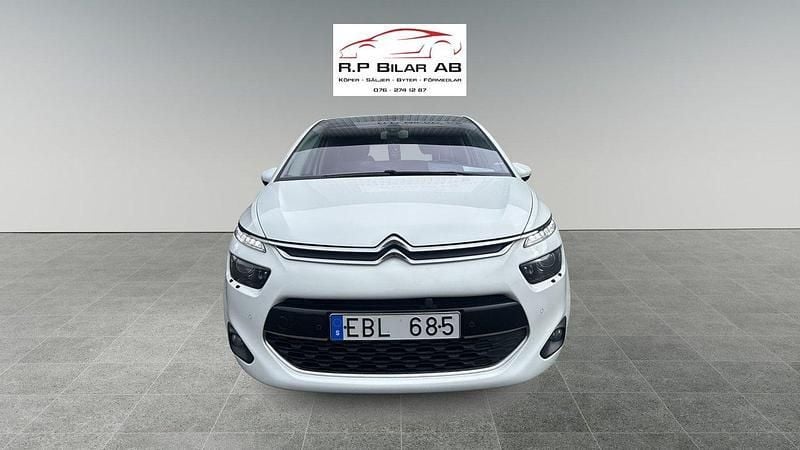 Vit Begagnad 2013 Citroën C4 Picasso Minibuss | 110 000 kr (Marknadspris) - Bild 1/4