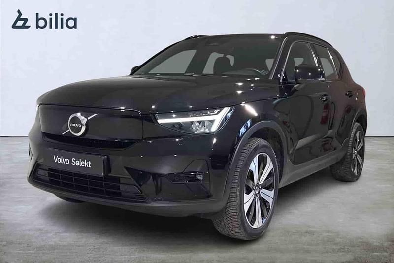 Svart Begagnad 2023 Volvo XC40 Single Motor SUV | 359 000 kr (Marknadspris) - Bild 1/1
