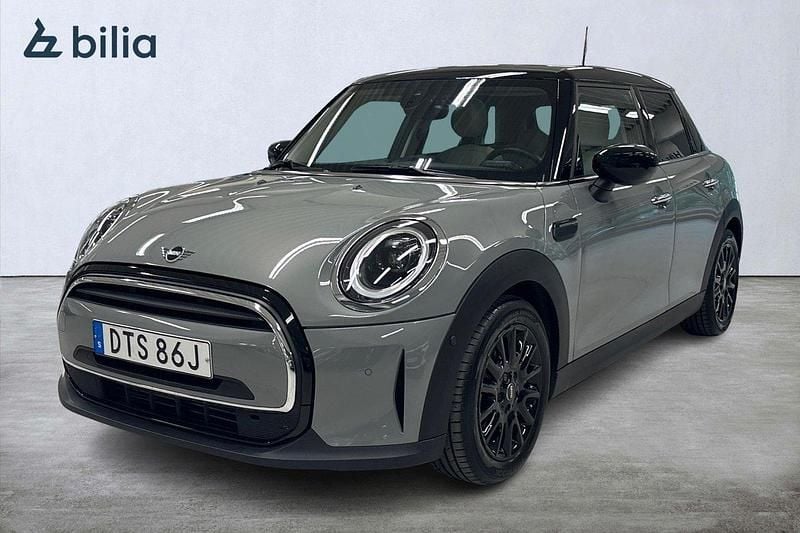 Grå Begagnad 2022 Mini Cooper Halvkombi | 269 900 kr (Lite dyr) - Bild 1/3