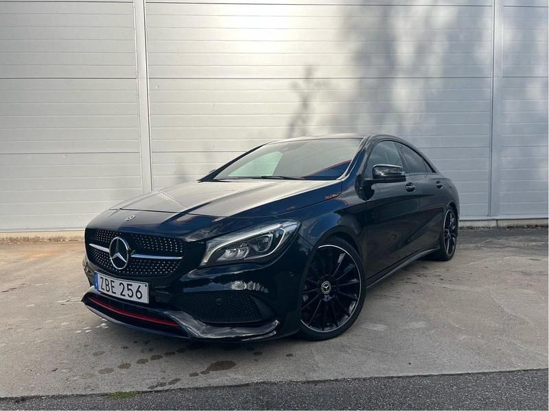 Svart Begagnad 2018 Mercedes CLA250 AMG Sedan | 269 999 kr - Bild 1/4
