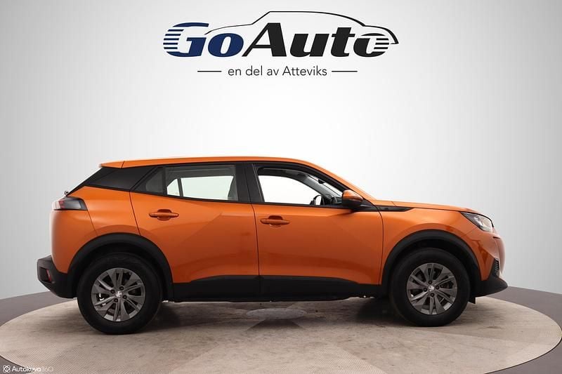 Begagnad Peugeot e-2008 Active 100 kW (137 HK) 2021 Orange SUV