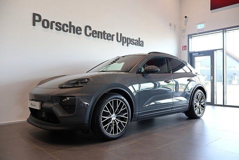 Grå Ny 2025 Porsche Macan SUV | 1 055 000 kr - Bild 1/4