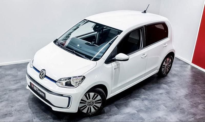 Vit Begagnad 2020 VW e-up! Comfortline Halvkombi | 168 800 kr (Dyr) - Bild 1/4