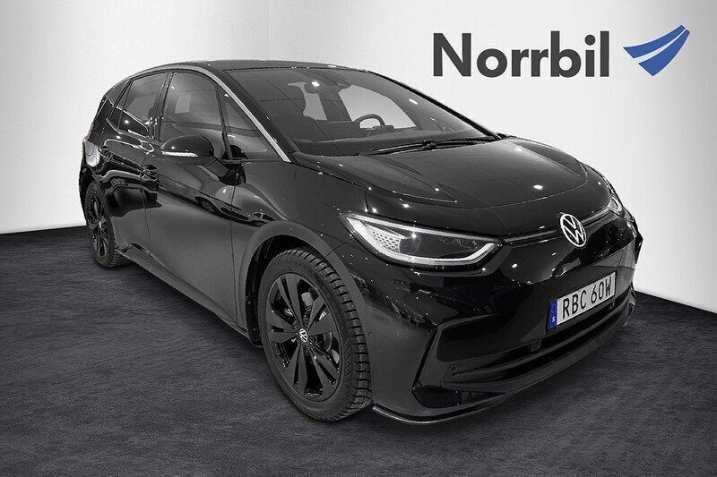 Svart Begagnad 2024 VW ID.3 Pro Halvkombi | 429 000 kr (Marknadspris) - Bild 1/4