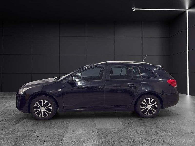 Begagnad Chevrolet Cruze 124 HK (91 kW) 2013 Svart Kombi