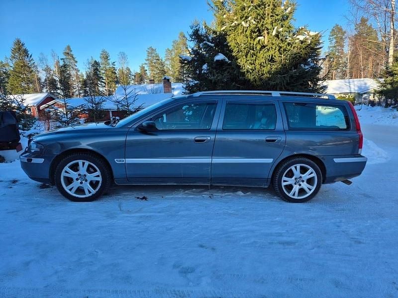 Begagnad Volvo V70 210 HK (154 kW) 2004 Kombi