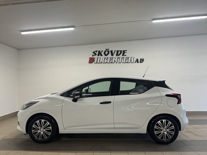 Vit Begagnad 2017 Nissan Micra Halvkombi | 104 500 kr - Bild 1/4