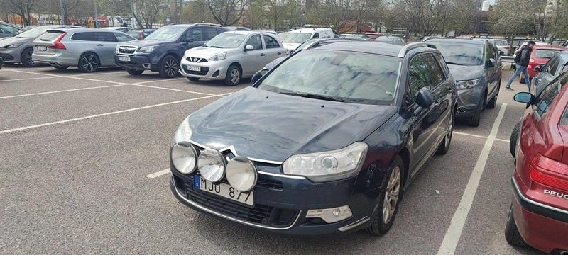Blå Begagnad 2010 Citroën C5 Kombi | 32 000 kr (Lite dyr) - Bild 1/4