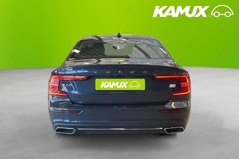 Begagnad Volvo S60 Inscription 392 HK (288 kW) 2022 Blå Sedan