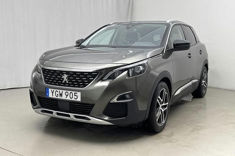 Mörkgrå Begagnad 2017 Peugeot 3008 Allure+ | 125 000 kr (Bra pris) - Bild 1/4