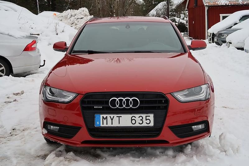 Begagnad Audi A4 177 HK (130 kW) 2012 Röd Kombi