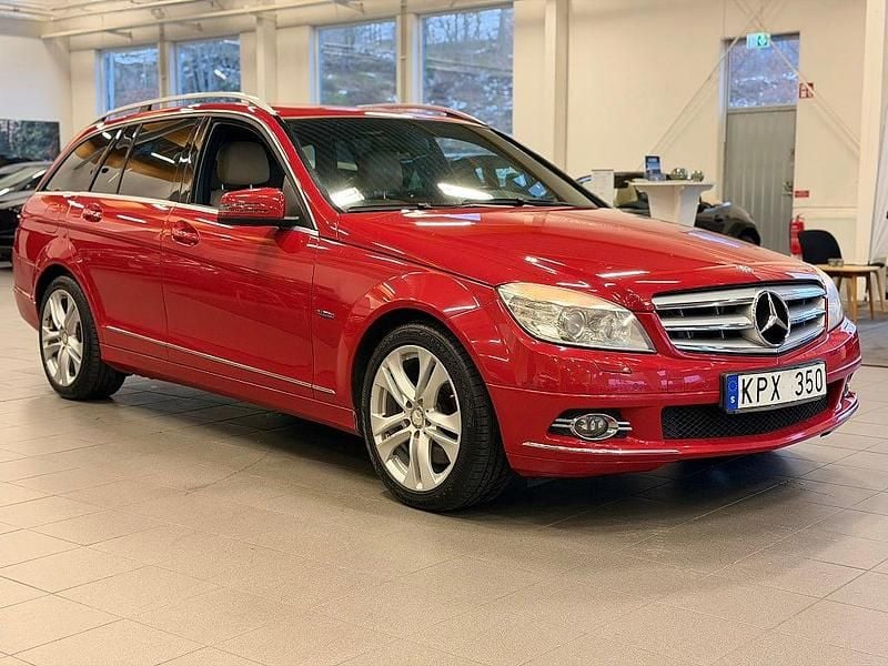Begagnad Mercedes C350 Avantgarde 231 HK (169 kW) 2010 Röd Kombi