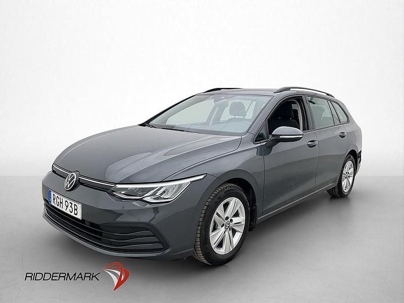 Begagnad VW Golf VIII 131 HK (96 kW) 2023 Mgrå Kombi