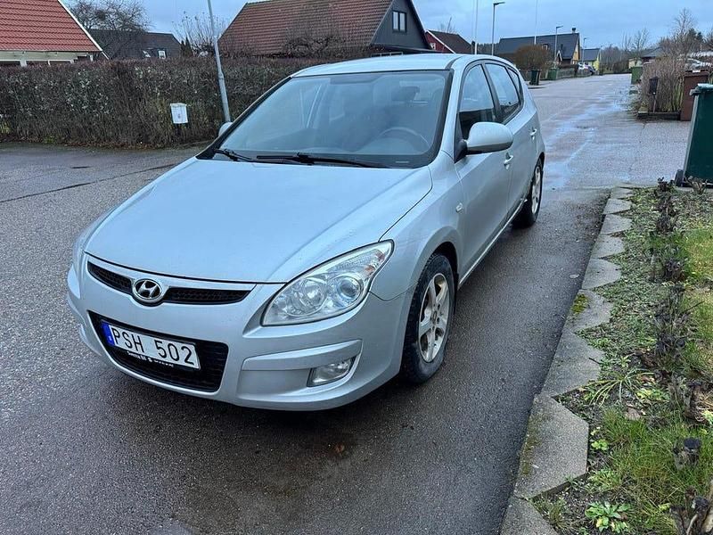 Begagnad Hyundai i30 116 HK (85 kW) 2008 Halvkombi