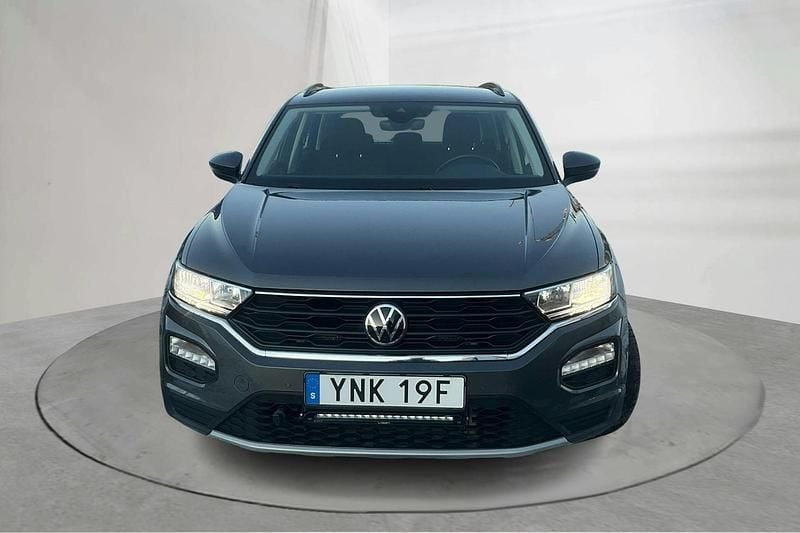 Begagnad VW T-Roc 150 HK (110 kW) 2021 Mörkgrå SUV