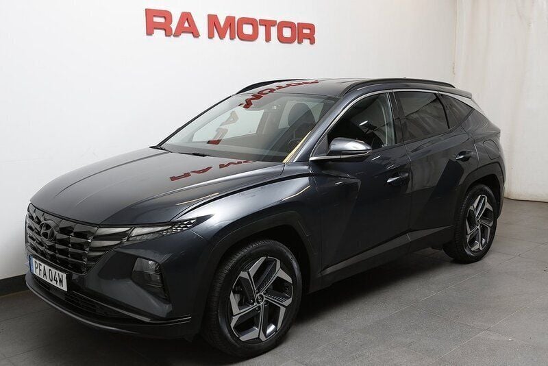 Grå Begagnad 2022 Hyundai Tucson Advanced SUV | 349 800 kr (Marknadspris) - Bild 1/3