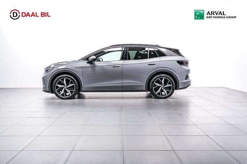 Grå Begagnad 2022 VW ID.4 GTX SUV | 344 700 kr (Bra pris) - Bild 1/4