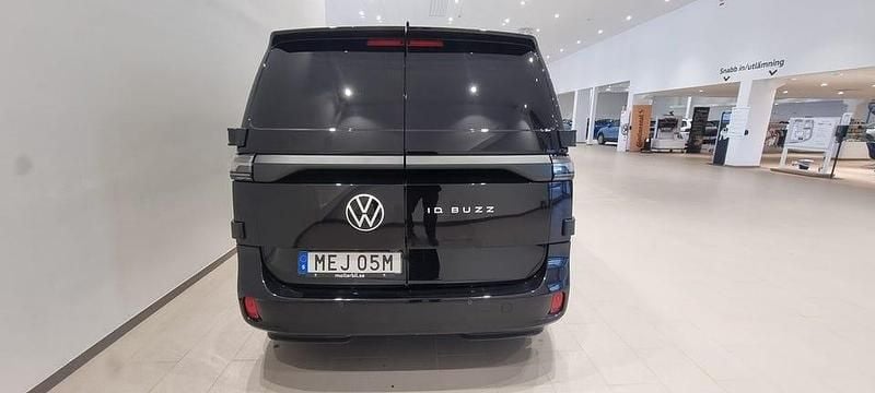 Begagnad VW ID. Buzz 150 kW (204 HK) 2024 Svart Minibuss
