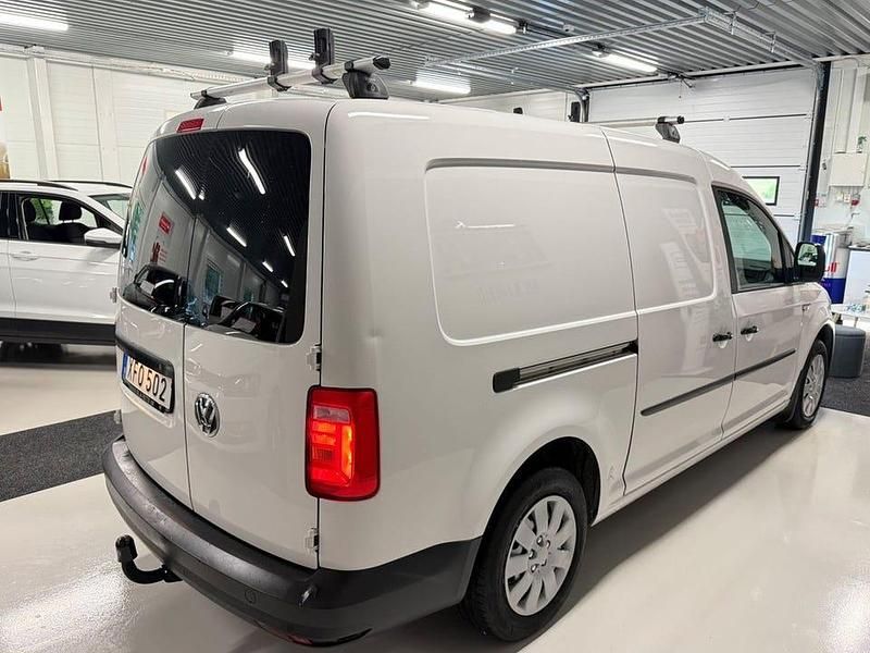 Begagnad VW Caddy Maxi 102 HK (75 kW) 2020 Vit Minibuss
