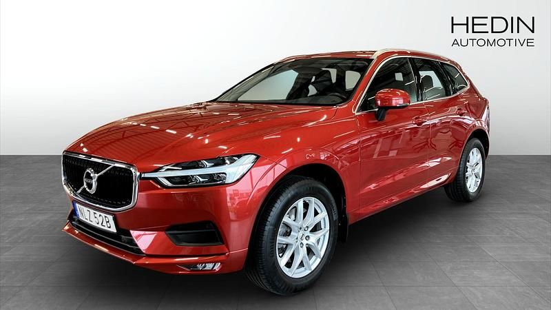 Röd (red) Begagnad 2019 Volvo XC60 SUV | 309 000 kr (Marknadspris) - Bild 1/4
