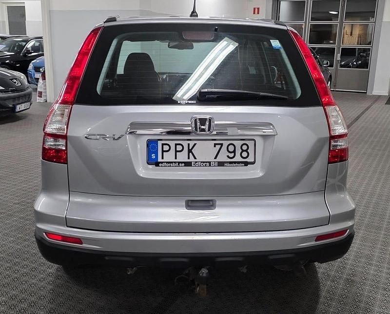 Begagnad Honda CR-V 150 HK (110 kW) 2011 Silvermetallic SUV