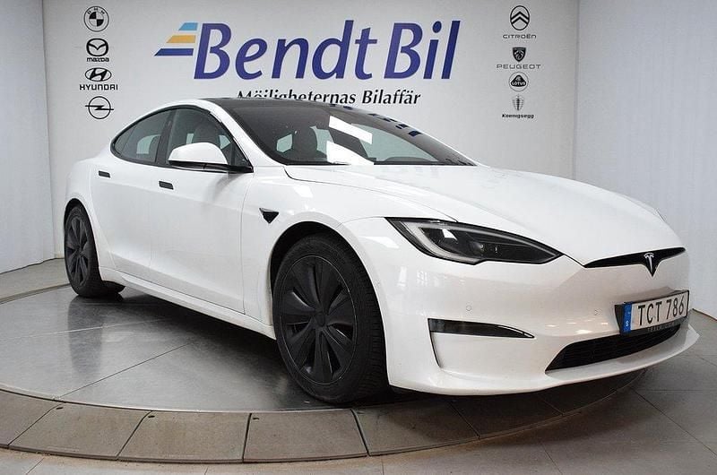 Vit Begagnad 2022 Tesla Model S Plaid Sedan | 649 500 kr (Superpris) - Bild 1/3