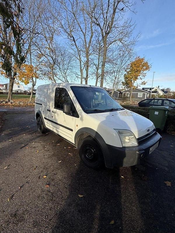 Vit Begagnad 2005 Ford Transit Van | 19 000 kr - Bild 1/4