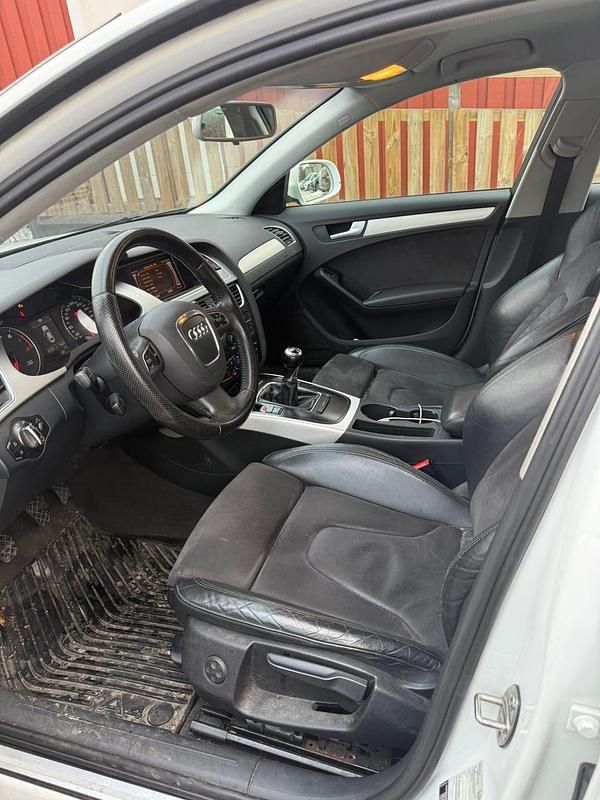 Begagnad Audi A4 180 HK (132 kW) 2010 Sedan