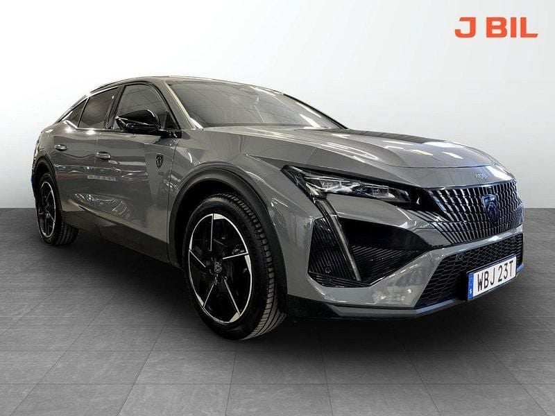 Grå selenium Begagnad 2024 Peugeot 408 GT GT SUV | 319 900 kr (Marknadspris) - Bild 1/4