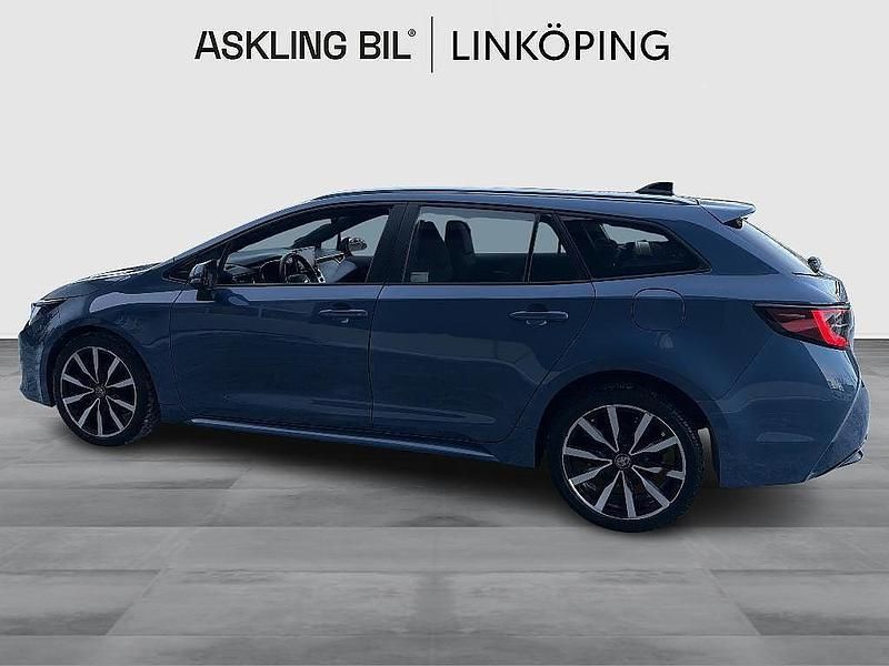 Begagnad Toyota Corolla Active 116 HK (85 kW) 2019 Blå Kombi