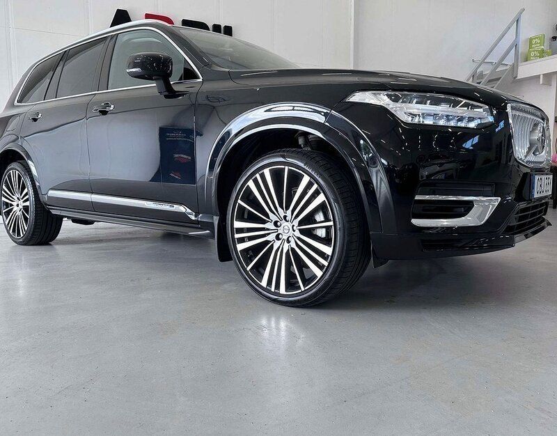 Begagnad Volvo XC90 Inscription 392 HK (288 kW) 2021 Svart SUV