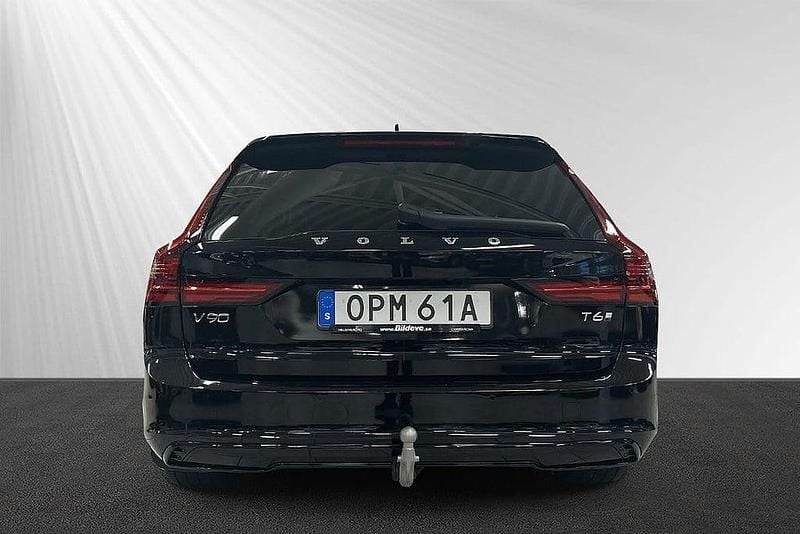 Begagnad Volvo V90 Plus 404 HK (297 kW) 2024 Svart Kombi