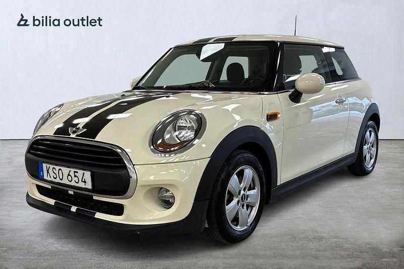 Vit Begagnad 2016 Mini ONE Pepper Halvkombi | 129 800 kr (Marknadspris) - Bild 1/4