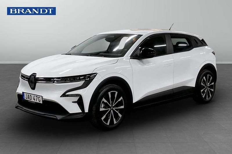 Begagnad Renault Mégane IV Evolution 97 kW (132 HK) 2023 Vit