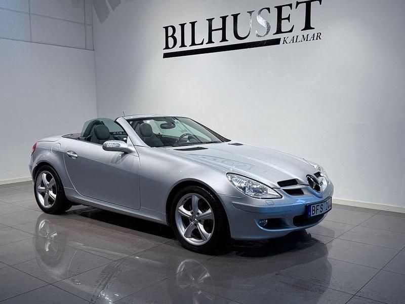 Silver Begagnad 2006 Mercedes SLK280 Cab | 169 900 kr (Lite dyr) - Bild 1/4