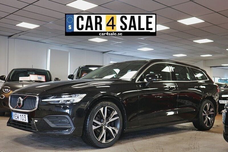 Svart Begagnad 2023 Volvo V60 Core Kombi | 239 900 kr (Marknadspris) - Bild 1/4