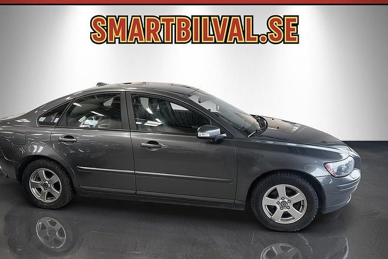 Begagnad Volvo S40 Summum 125 HK (91 kW) 2006 Grå Sedan