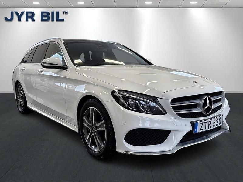 Begagnad Mercedes C220 AMG 170 HK (125 kW) 2018 Vit Kombi