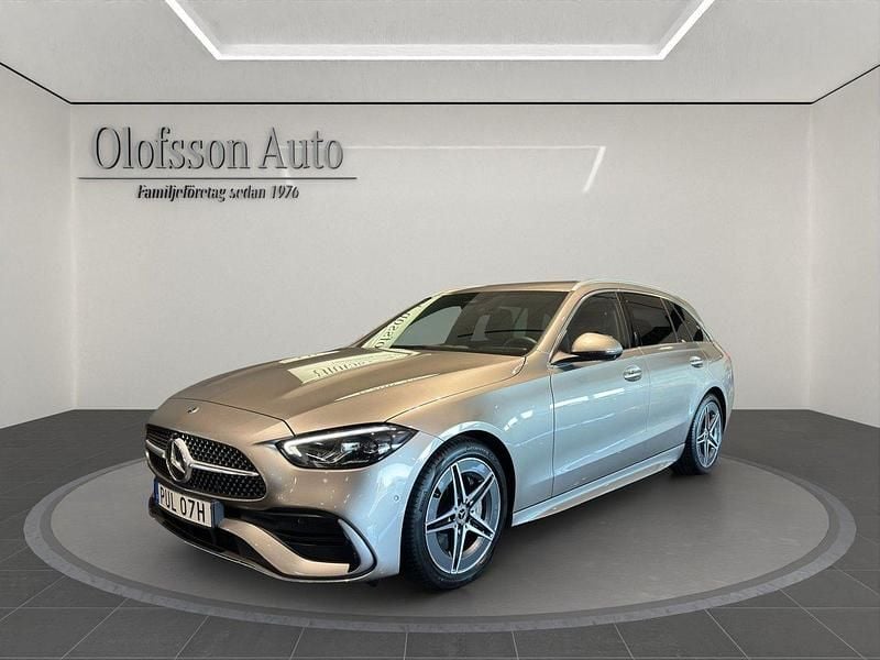 Silver Begagnad 2023 Mercedes C220 AMG Kombi | 436 500 kr (Bra pris) - Bild 1/4