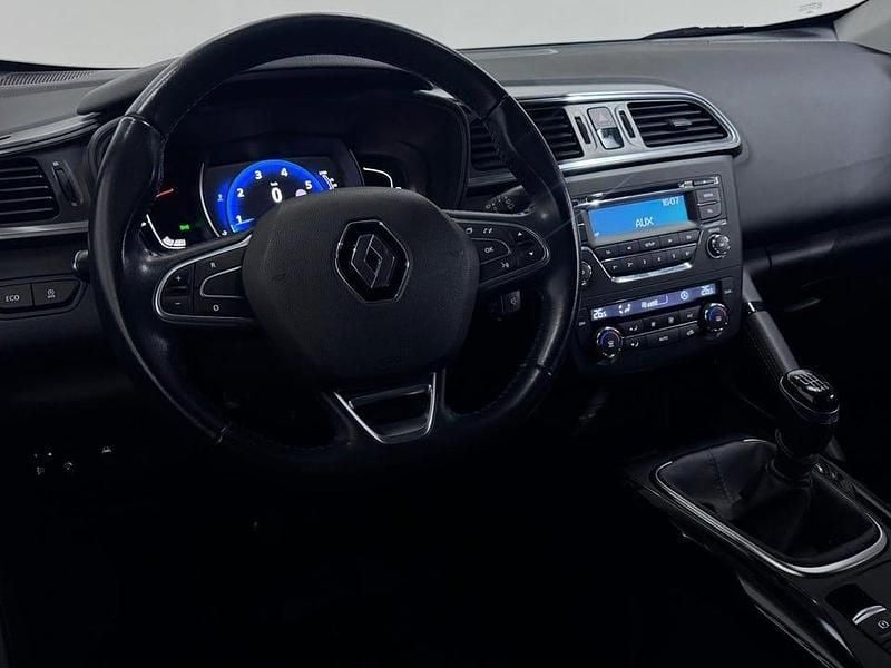 Begagnad Renault Kadjar LIMITED 131 HK (96 kW) 2017 Grå SUV