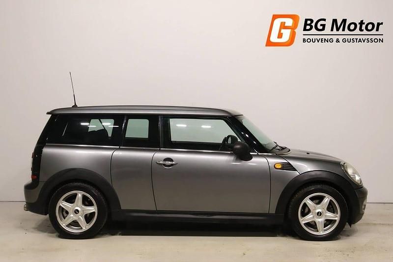 Begagnad Mini One Clubman Pepper 96 HK (70 kW) 2009 Mörkgrå Kombi