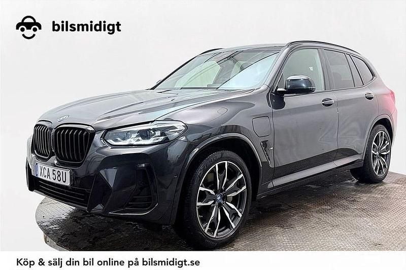 Grå Begagnad 2023 BMW X3 Shadowline SUV | 412 800 kr - Bild 1/3