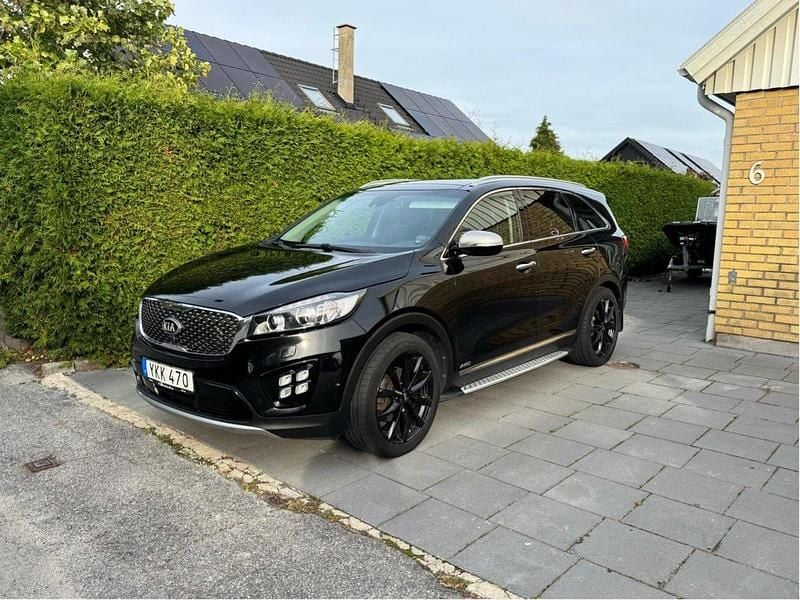 Svart Begagnad 2017 Kia Sorento 3 SUV | 199 000 kr (Superpris) - Bild 1/4