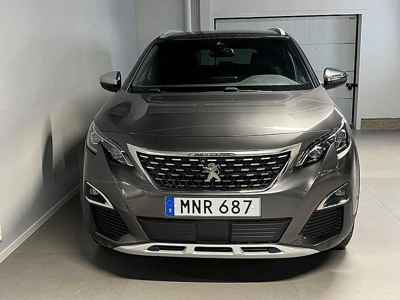 Begagnad Peugeot 5008 Business-Line 181 HK (133 kW) 2018 Okänd SUV