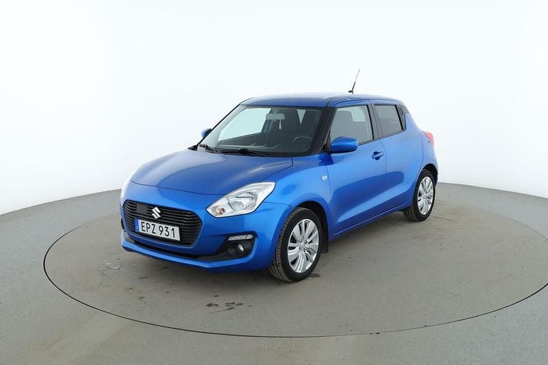 Blå Begagnad 2017 Suzuki Swift | 109 000 kr (Marknadspris) - Bild 1/3