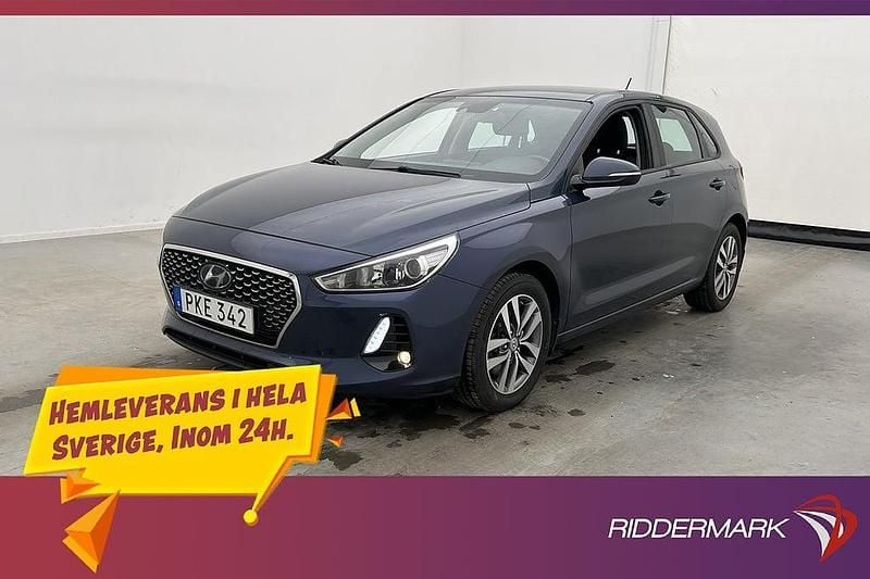 Blå Begagnad 2017 Hyundai i30 Halvkombi | 159 800 kr (Marknadspris) - Bild 1/3