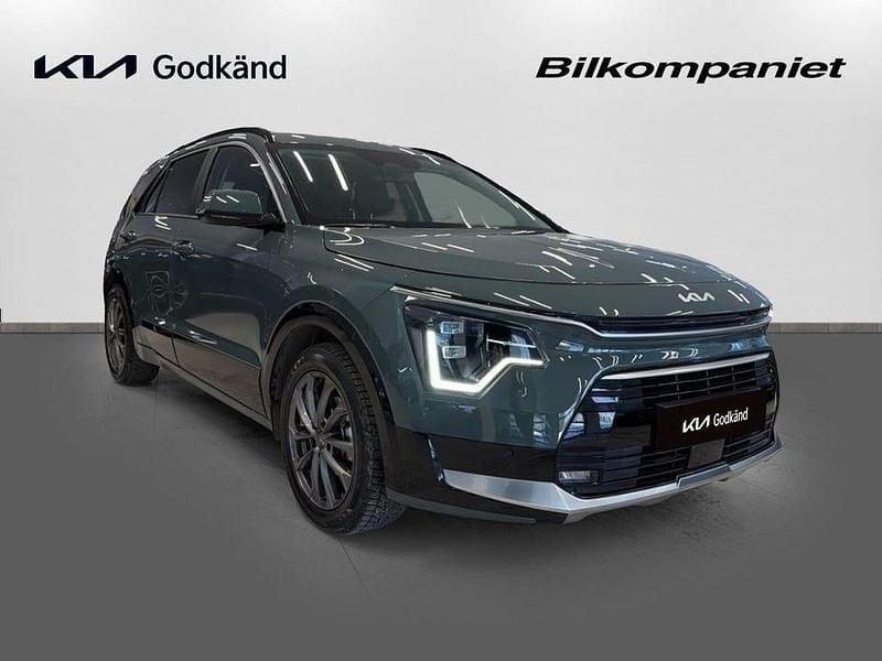 Begagnad Kia Niro Advance 185 HK (136 kW) 2025 Grön SUV