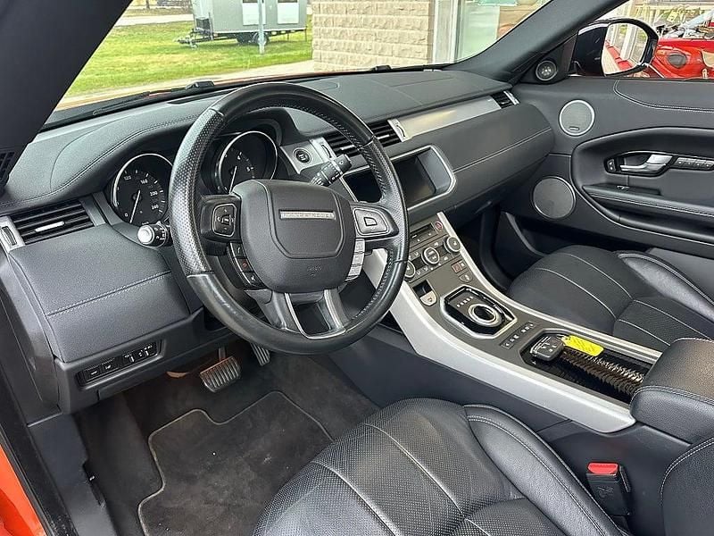 Begagnad Land Rover Range Rover evoque SE Dynamic 150 HK (110 kW) 2017 Cab