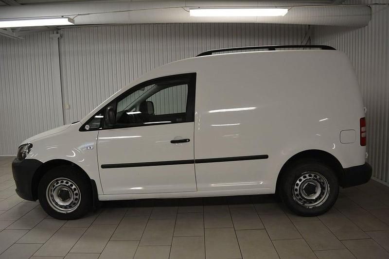 Begagnad VW Caddy 102 HK (75 kW) 2013 Vit Minibuss
