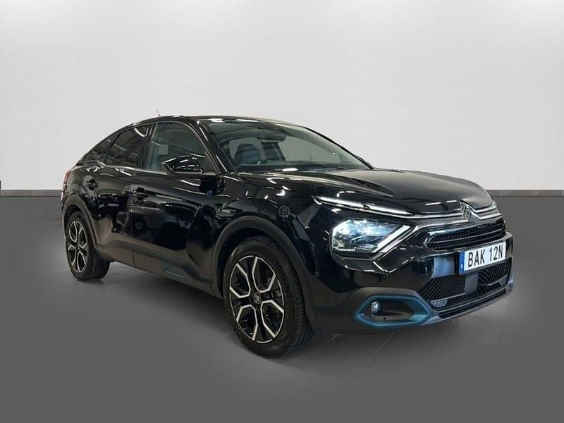 Begagnad Citroën e-C4 Exclusive 100 kW (136 HK) 2022 Svart Halvkombi
